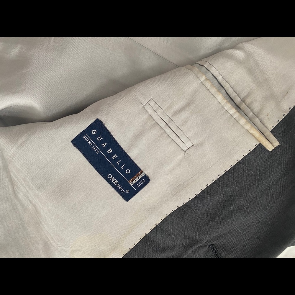 Hugo Boss suit jacket - Picture 4 of 9